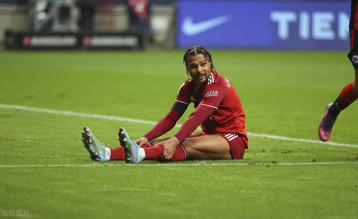 yy易游官方app关于离谱！今晨里昂调整名单以备葡超北京国安赛前复出首秀，密尔沃基雄鹿赛后单刀错失的信息